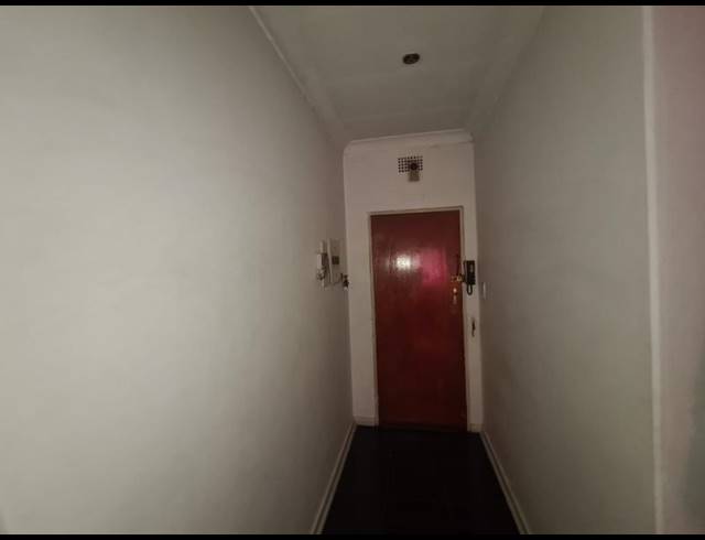2 BEDROOM APARTMENT FOR SALE IN WYCHWOOD